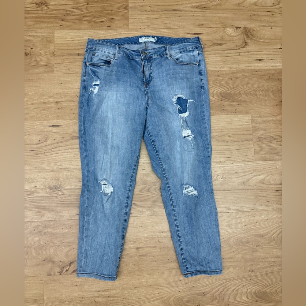 Torrid Distressed Denim Size 18 Jeans